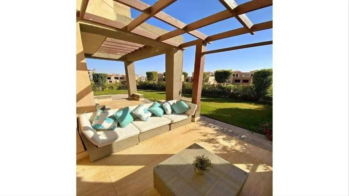 Luxury Apartment for Sale in Palm Hills - New Cairo