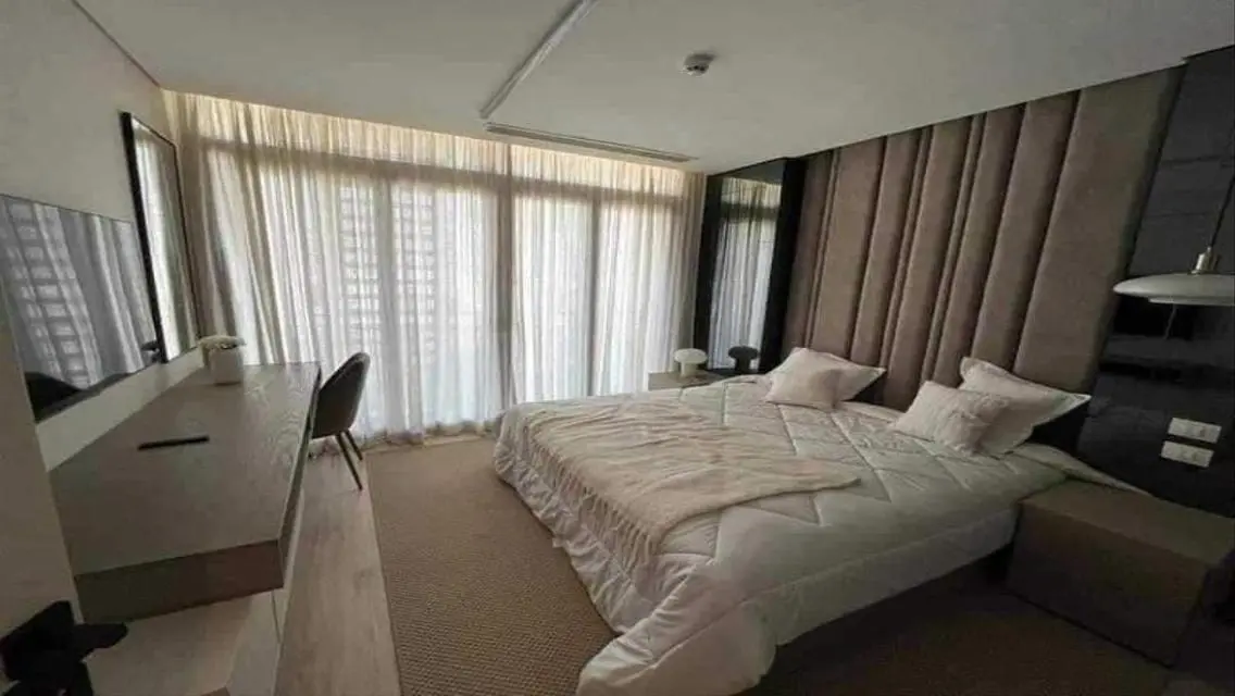 Luxurious Apartment in Hyde Park Compound - New Cairo