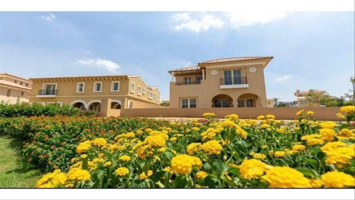 Luxurious Apartment in Hyde Park Compound - New Cairo