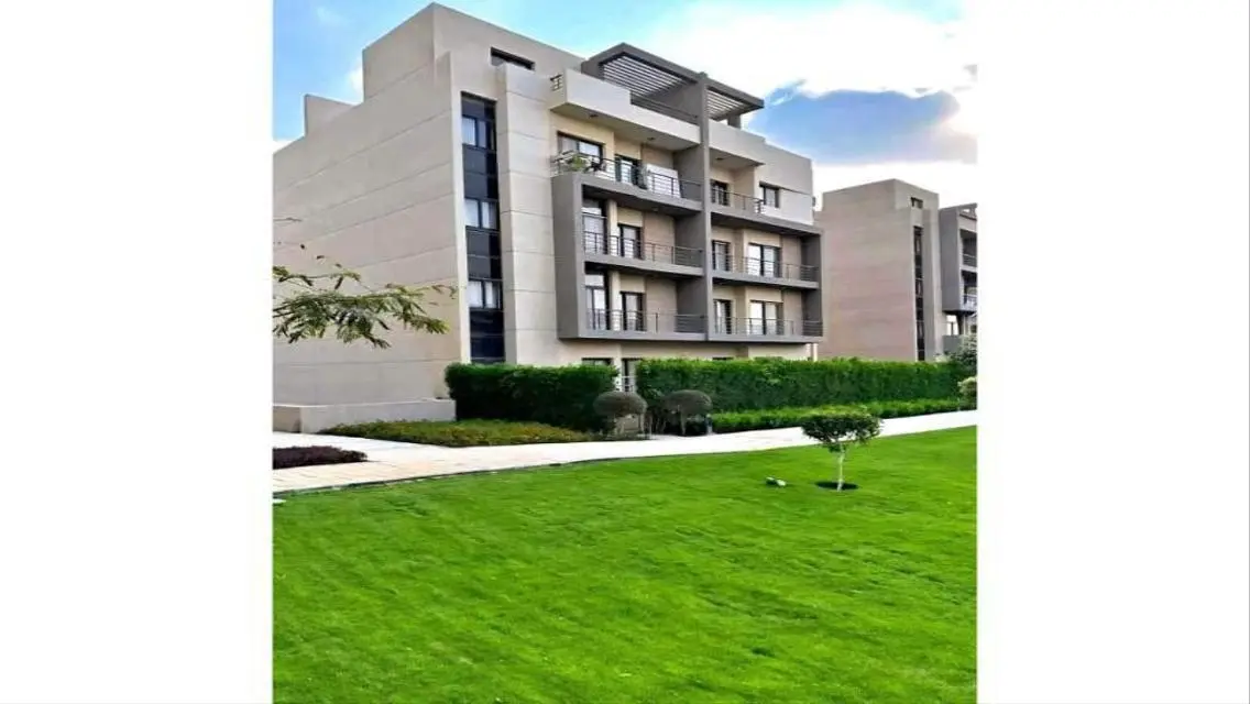 Luxury Villa in Fifth Square - New Cairo