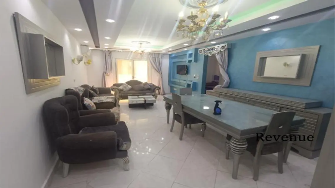 شقة مميزة 3 غرف نوم للبيع بسعر مغري