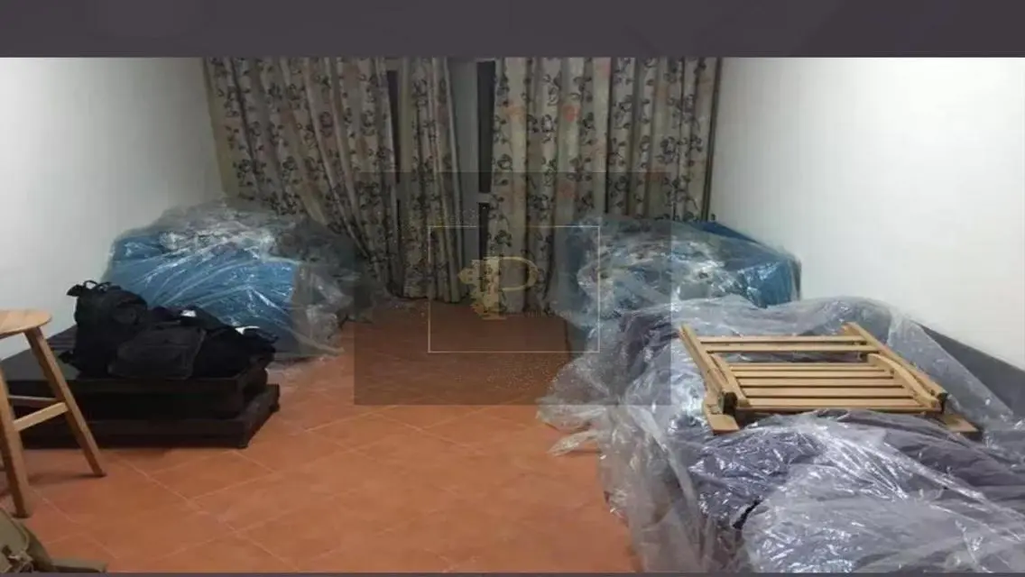 شقة رائعة للبيع بإطلالات مميزة