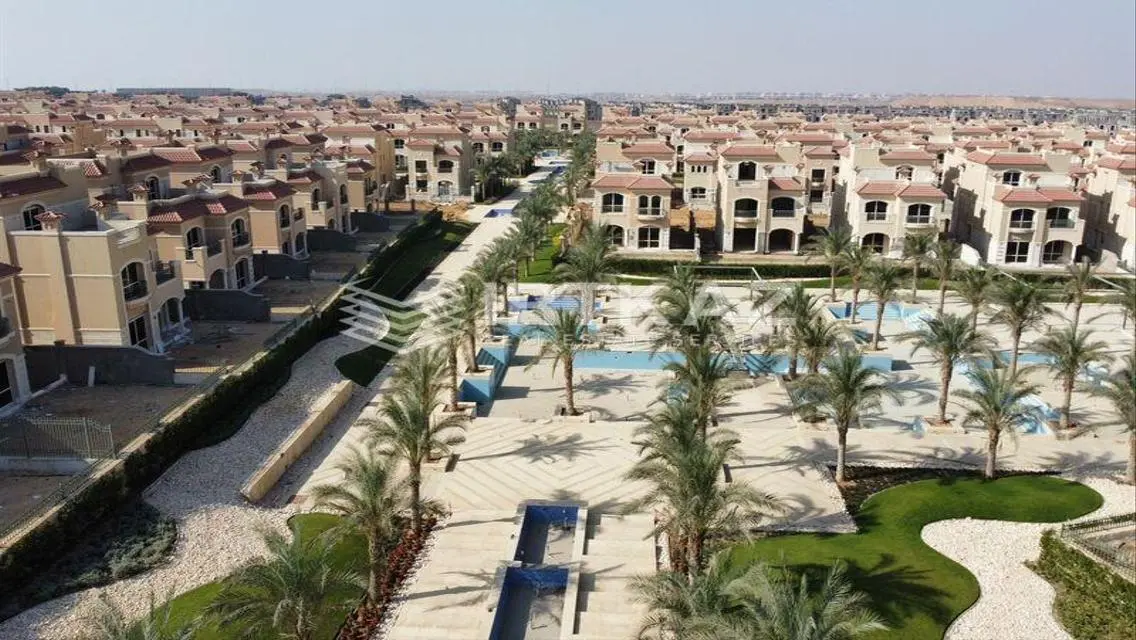 شقة فاخرة مع إطلالة على البحيرات