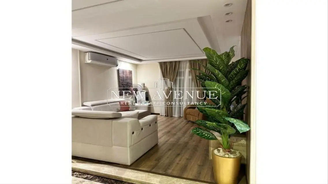 Luxury Modern Apartment with Security Guard in the Heart of the City