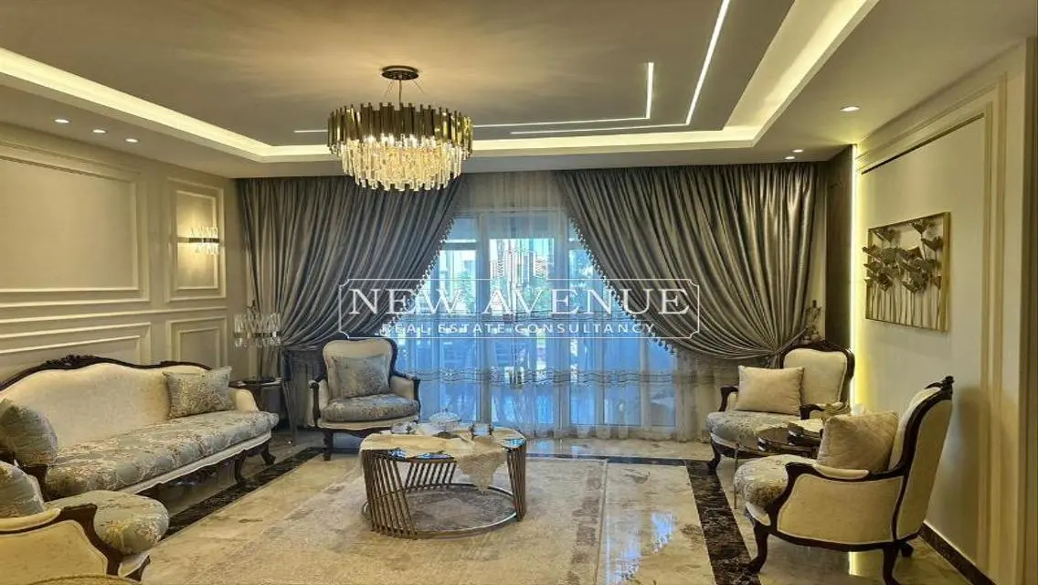 Luxury Modern Apartment with Security Guard in the Heart of the City