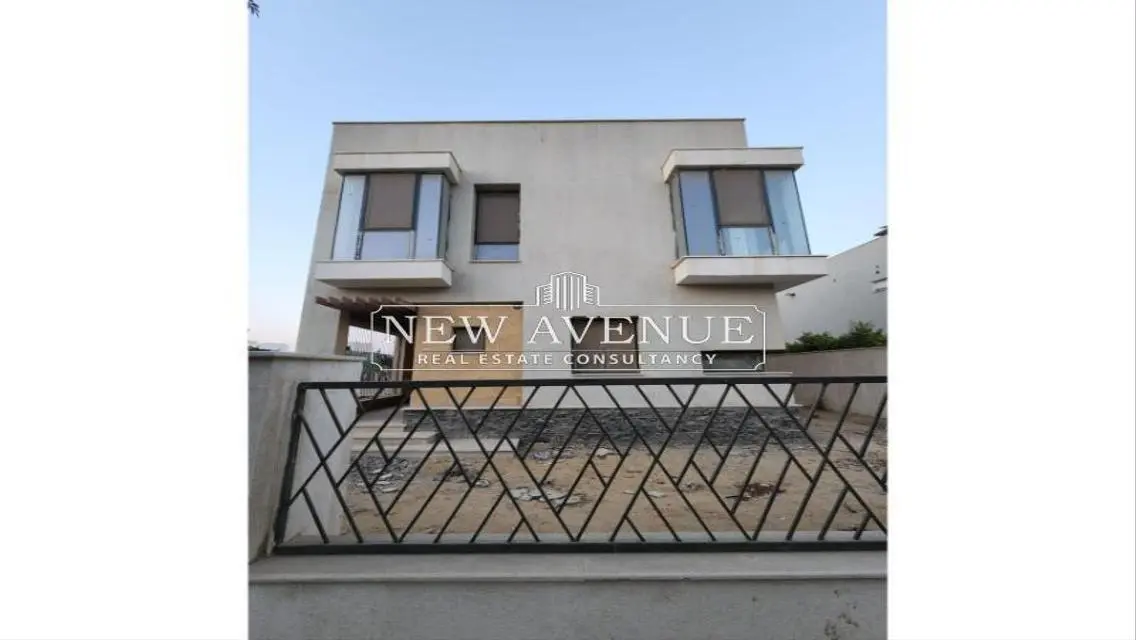 Luxury Villa for Sale in Prime Location