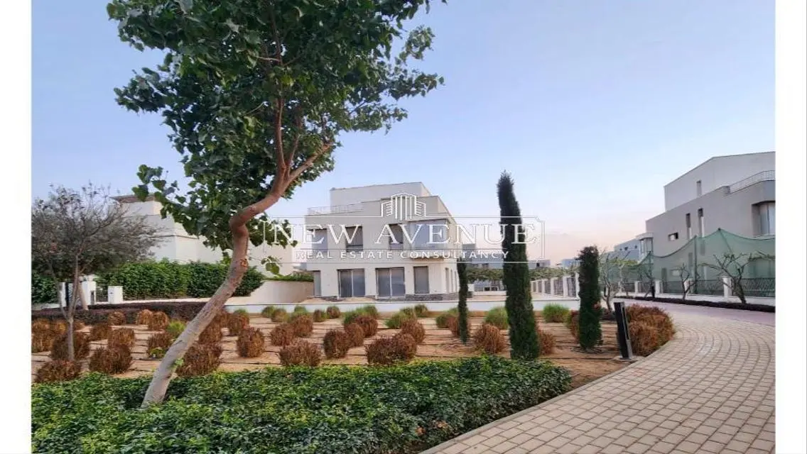 Luxury Villa for Sale in Prime Location