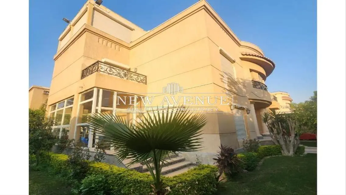 Luxury Villa for Sale with Private Garden - 320 Meters