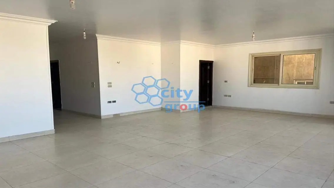 فرصة استثمارية رائعة في مدينة -350-