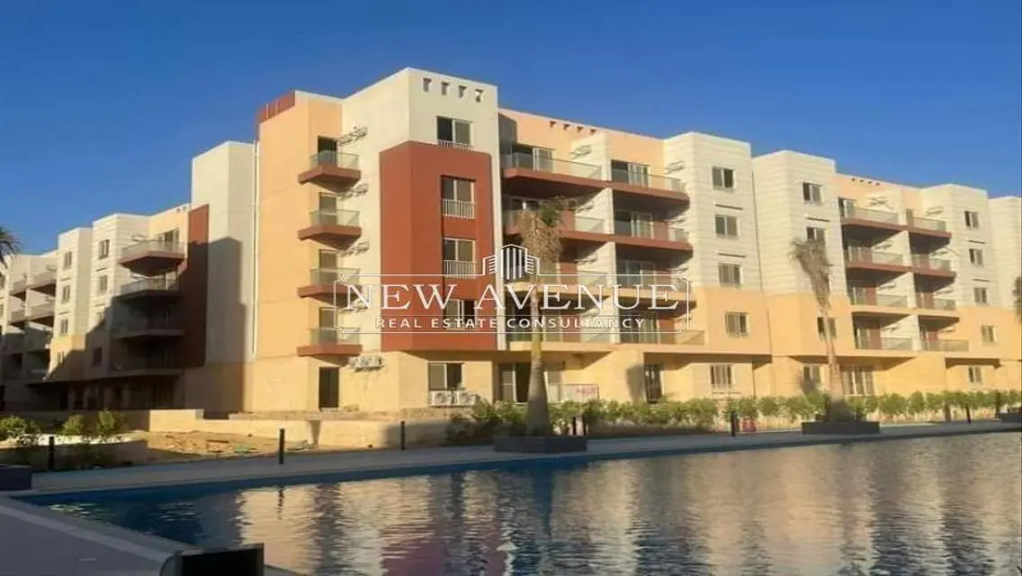 Luxurious Villa with Private Garden and Maid's Room