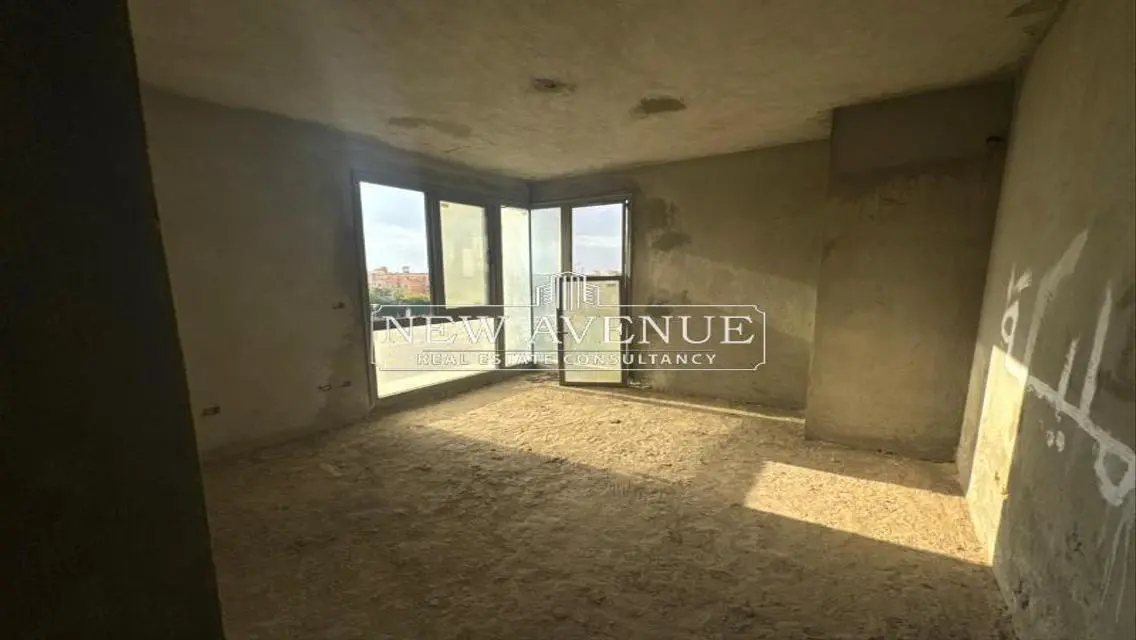 Luxury Villa for Sale in Prime Location