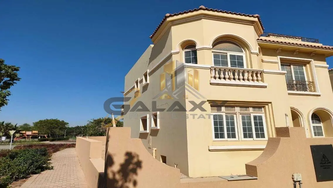 Luxury Villa for Sale in Kud Rio