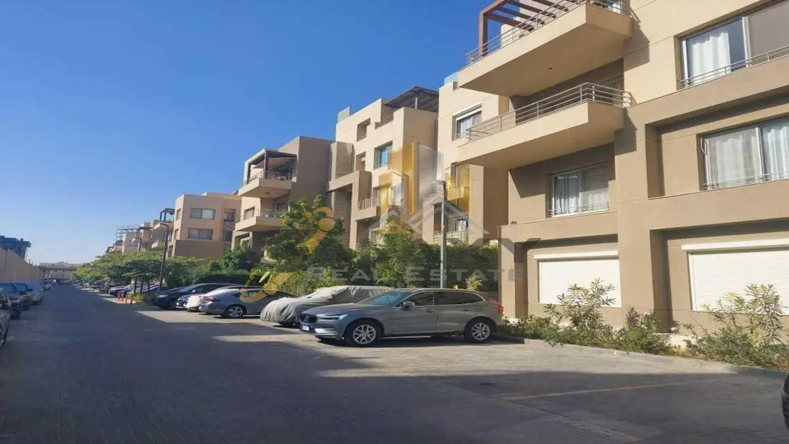 Luxurious Villa with Stunning Views for Sale