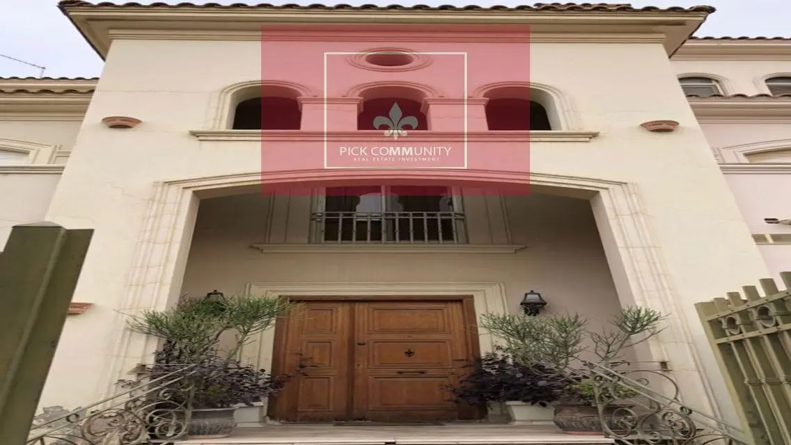 Luxury Villa for Sale with 440 Square Meters