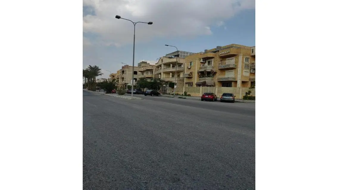 شقة مميزة للبيع في موقع استثنائي بسعر رائع