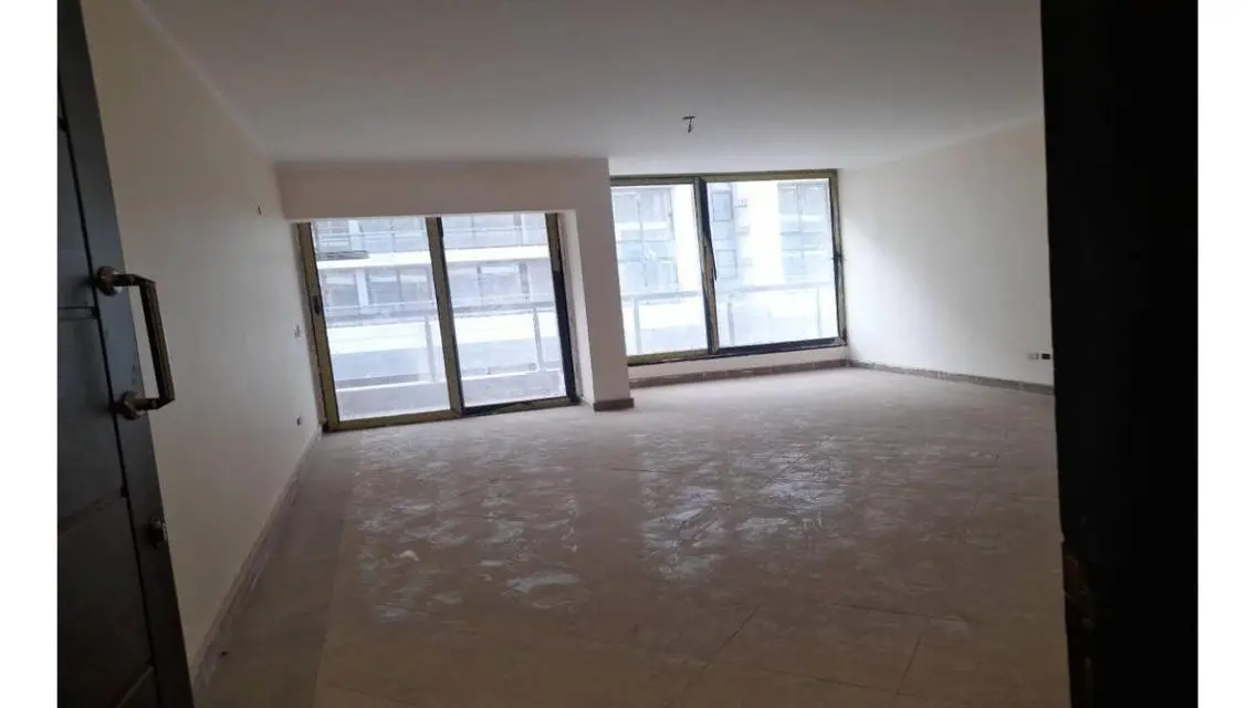 Stunning 140 sqm Apartment for Rent in Prime Location