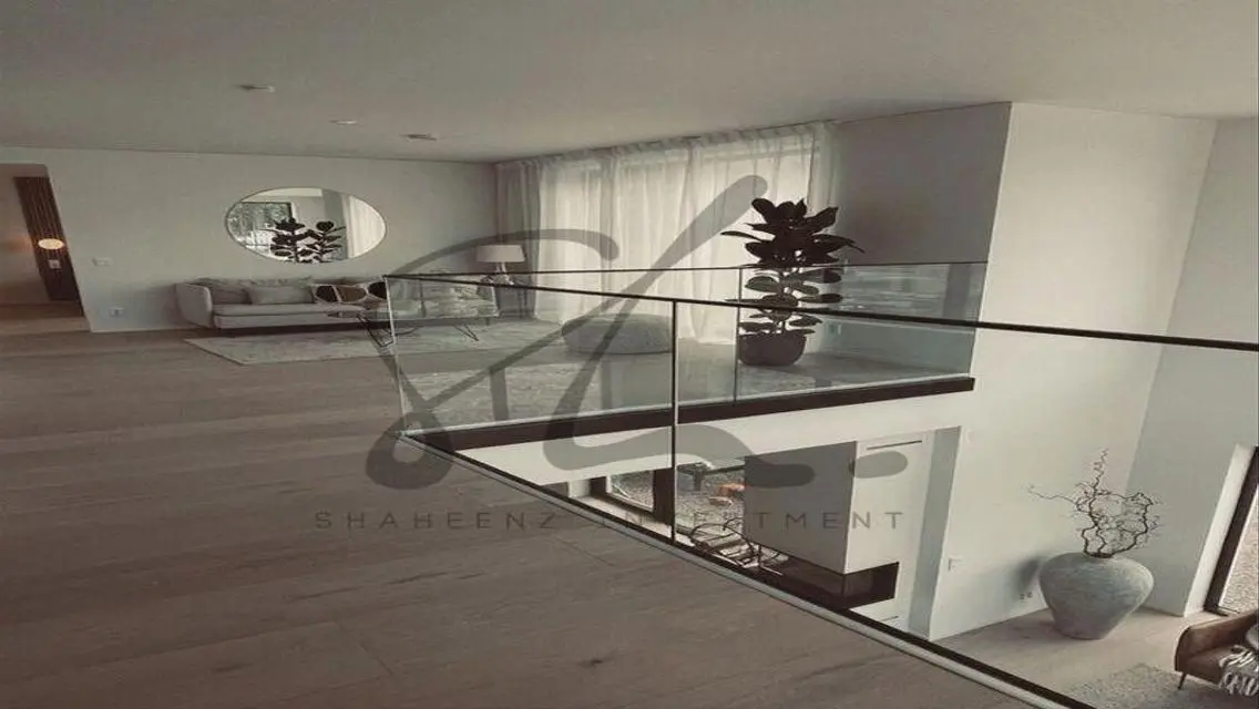 Stunning Villa with Mountain View for Sale