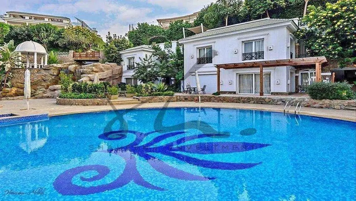 Stunning Villa with Mountain View for Sale