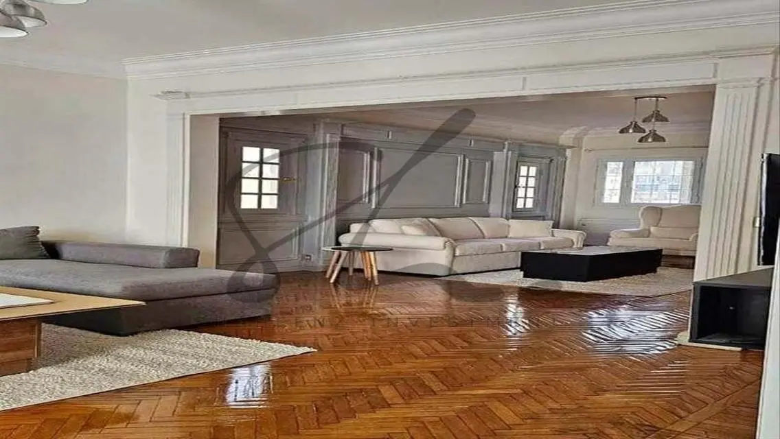 Stunning Villa with Mountain View for Sale