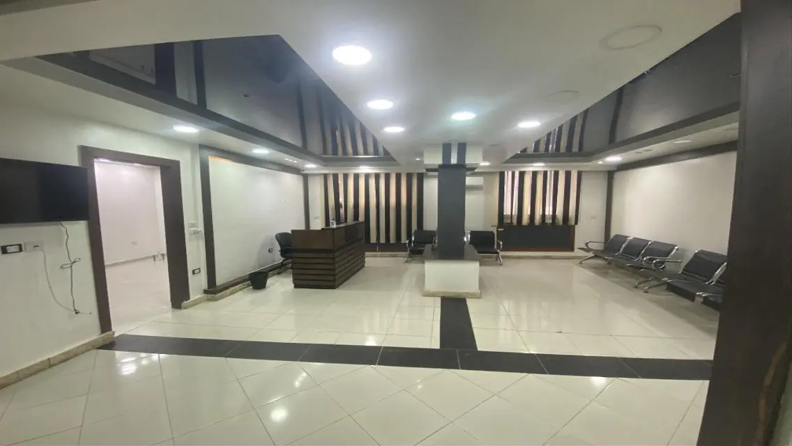 Luxury Apartment with Spacious Living in the Heart of the City