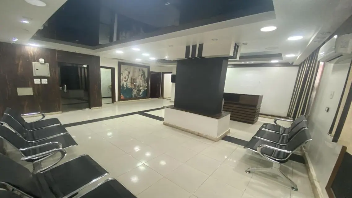 Luxury Apartment with Spacious Living in the Heart of the City
