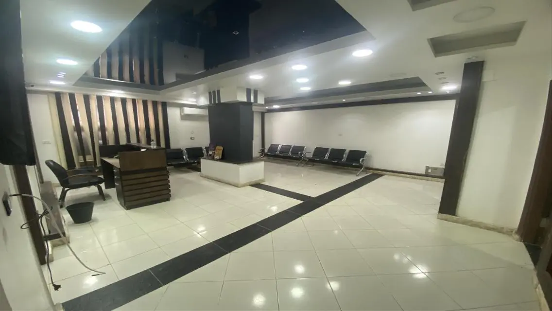 Luxury Apartment with Spacious Living in the Heart of the City