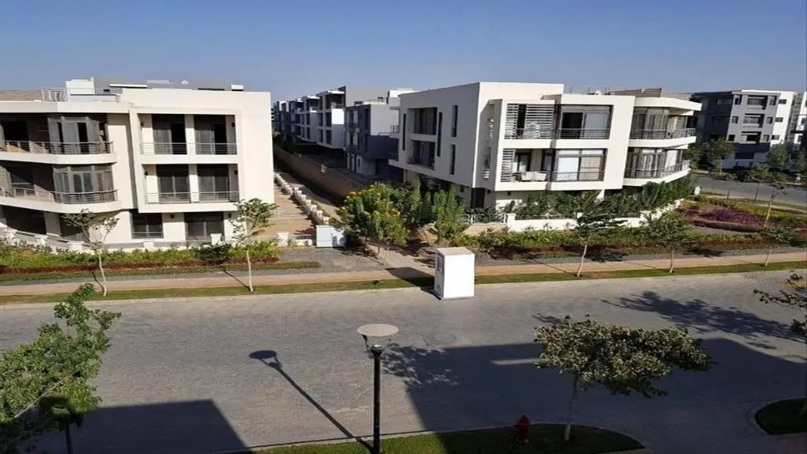Luxurious Apartment with Spacious Design in JW Marriott