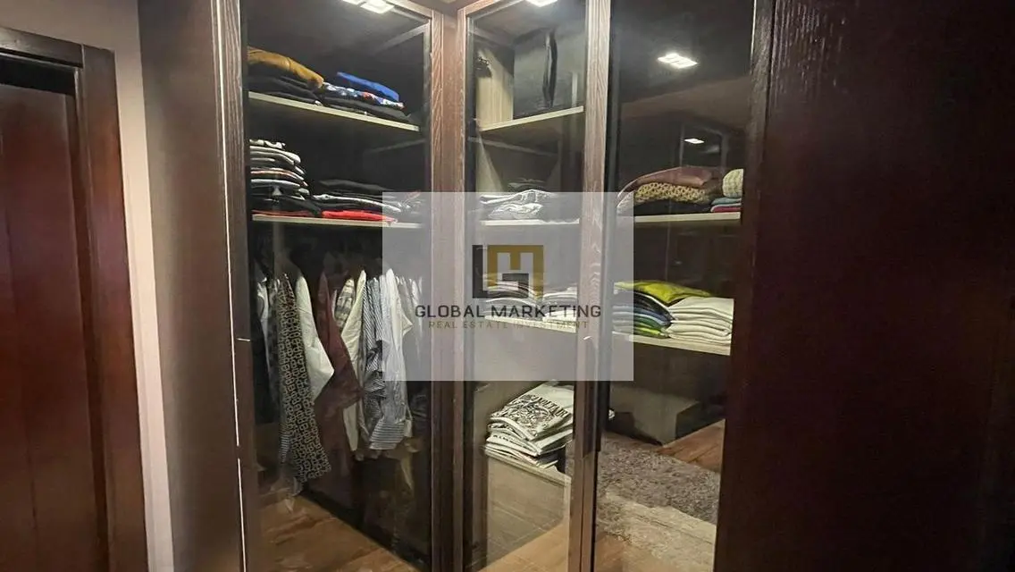 Luxury Apartment in -CFC-