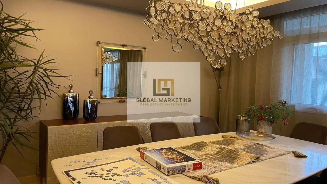 Luxury Apartment in -CFC-