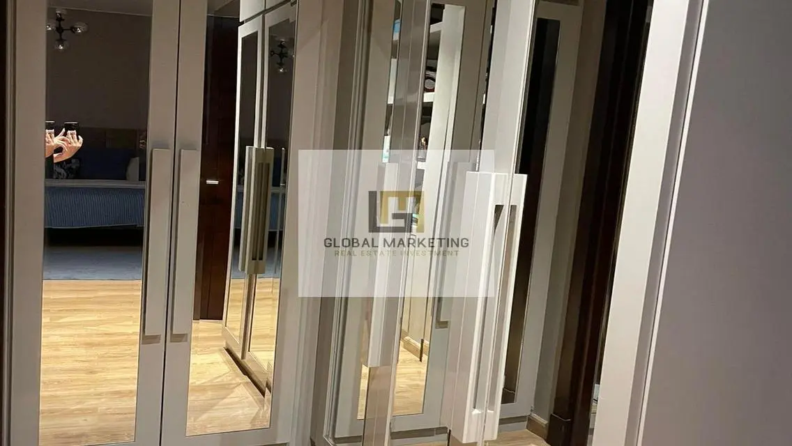 Luxury Apartment in -CFC-