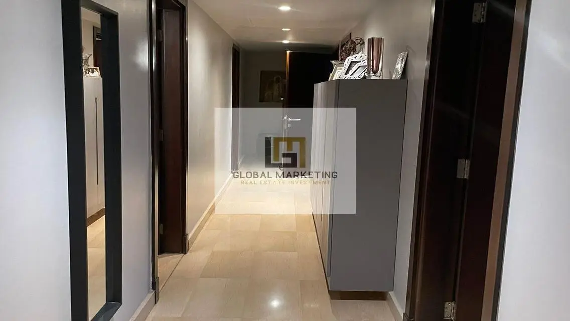 Luxury Apartment in -CFC-