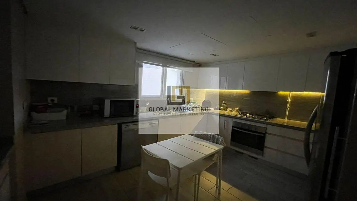 Luxury Apartment in -CFC-