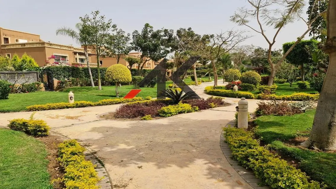 Luxurious Villa for Sale with Private Garden