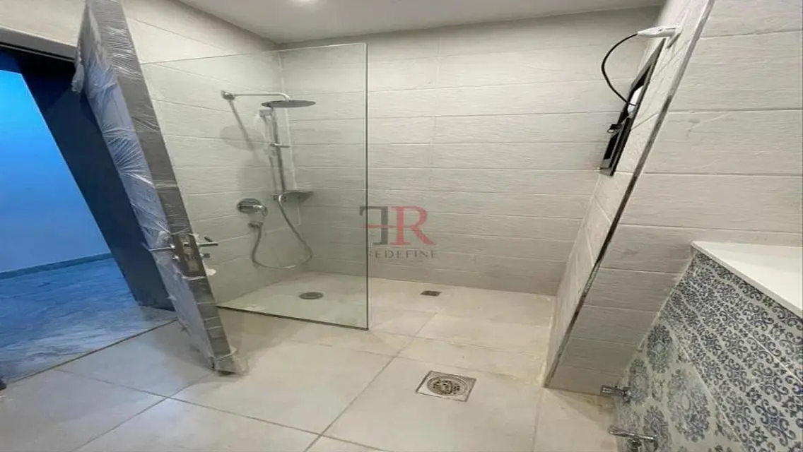 Luxury Apartment for Sale in Prime Location