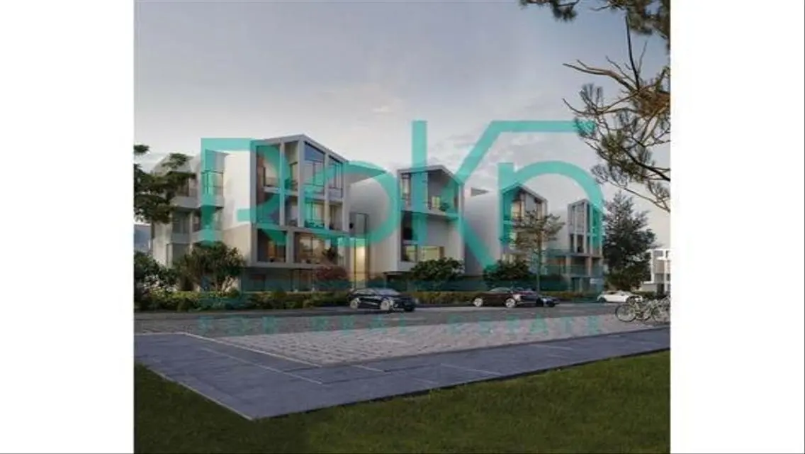 Luxury Villa with Stunning Views and Amenities