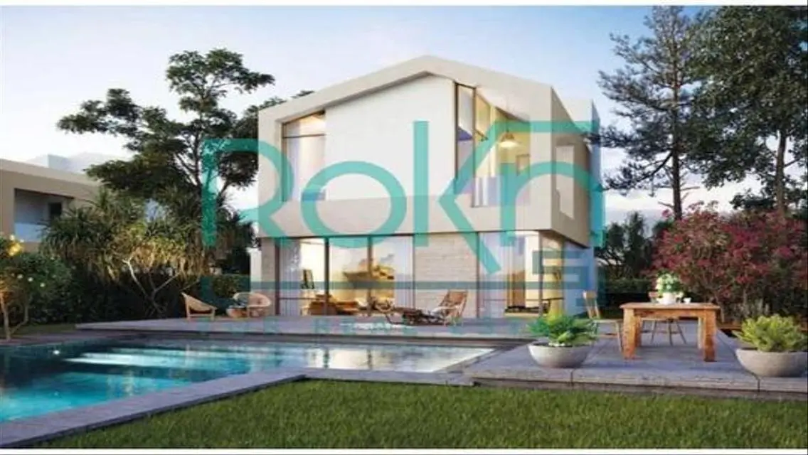 Luxury Villa with Stunning Views and Amenities