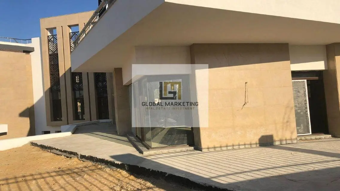 Luxury Villa with Private Garden and Maid's Room