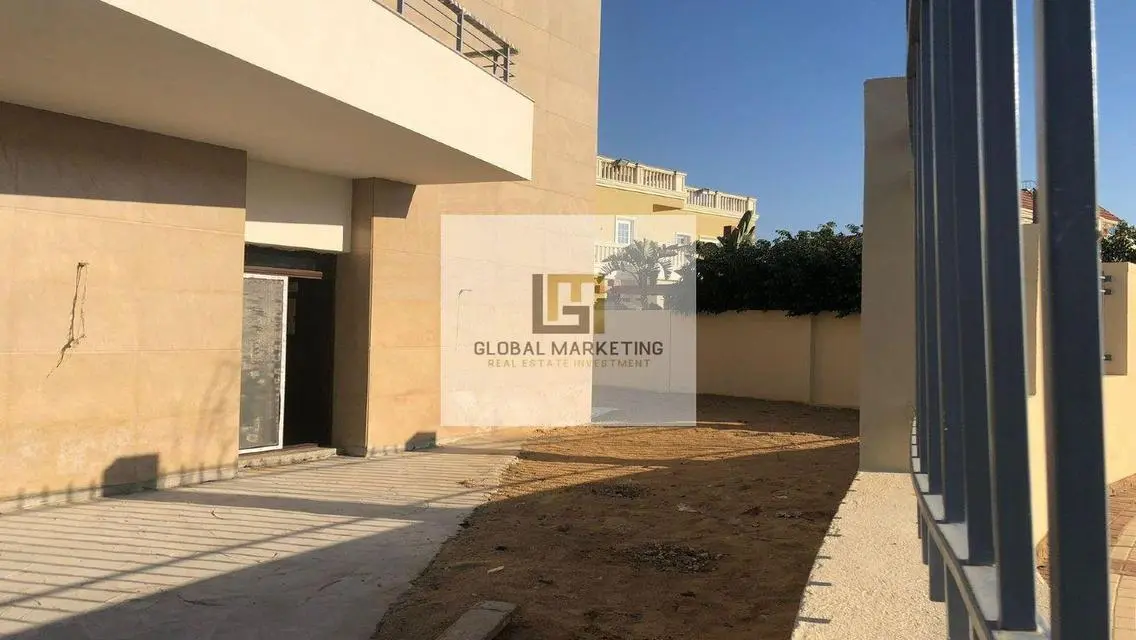 Luxury Villa with Private Garden and Maid's Room