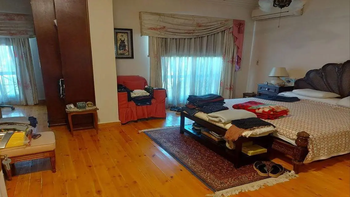 فيلا فاخرة بسعر 17,500,000 بمساحة واسعة