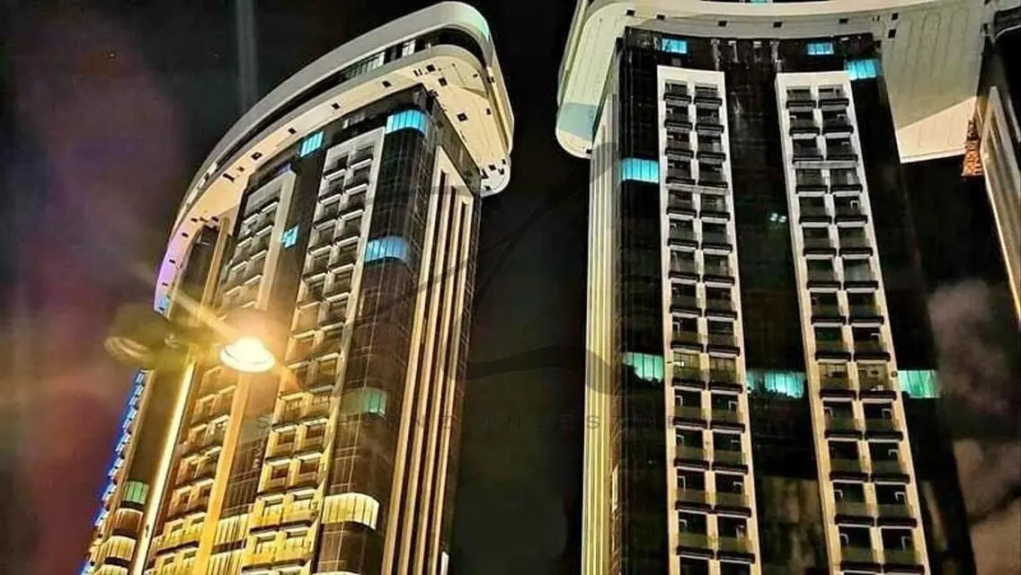 فيلا فاخرة مع مسبح خاص وحديقة