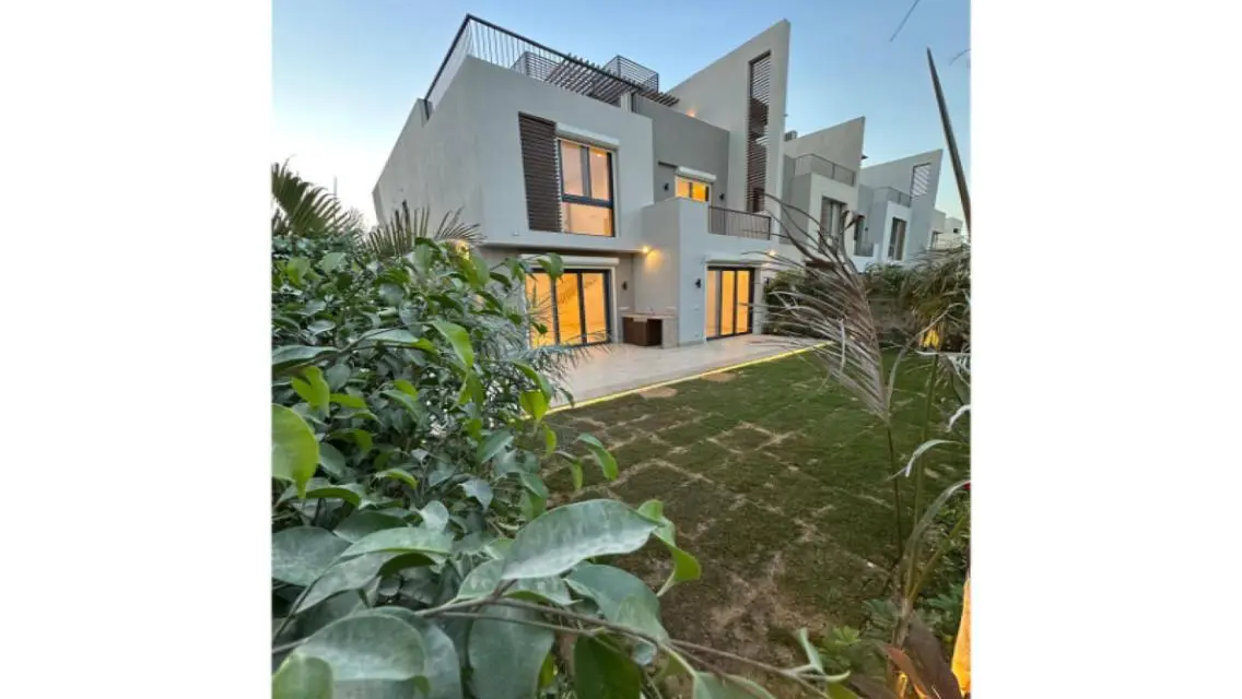 Villa Sodic EastBuilding area: 420 square metres 