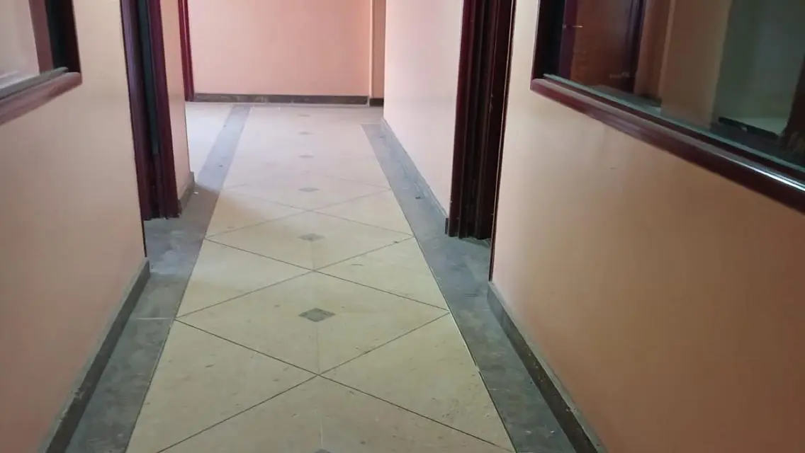 شقة فاخرة للبيع بمساحة واسعة