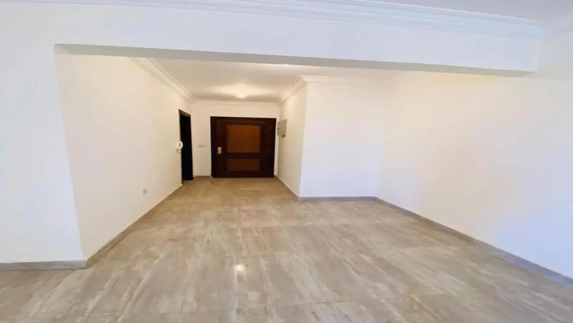 شقة مميزة للإيجار في منطقة حيوية