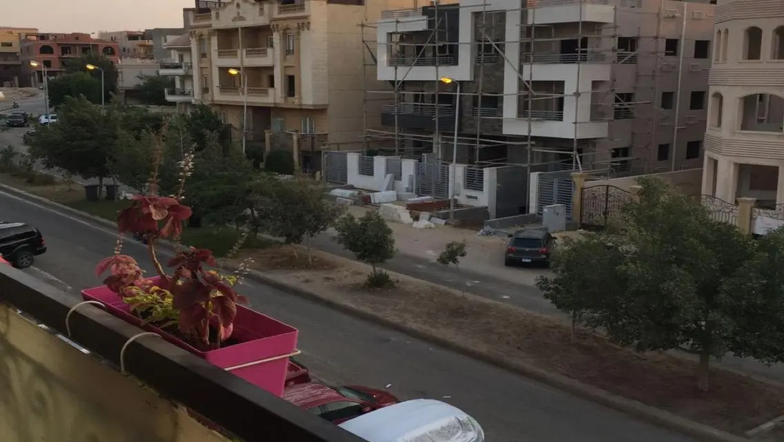 شقة فاخرة مطلة على معلم رئيسي