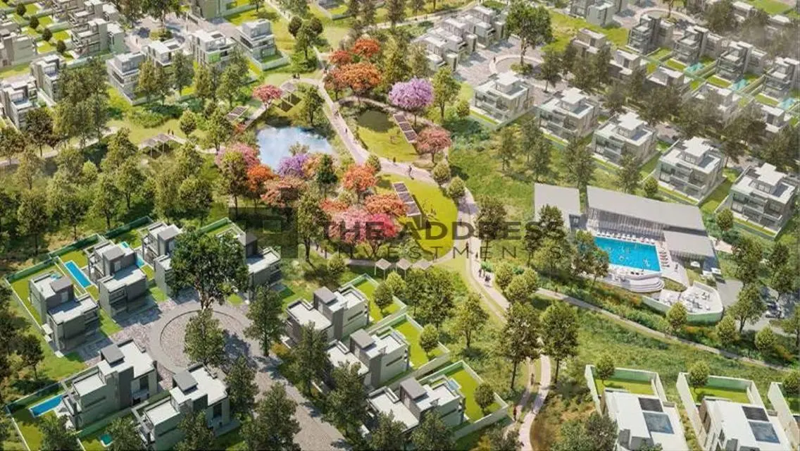 Luxury Villa with Private Garden and Shared Pool