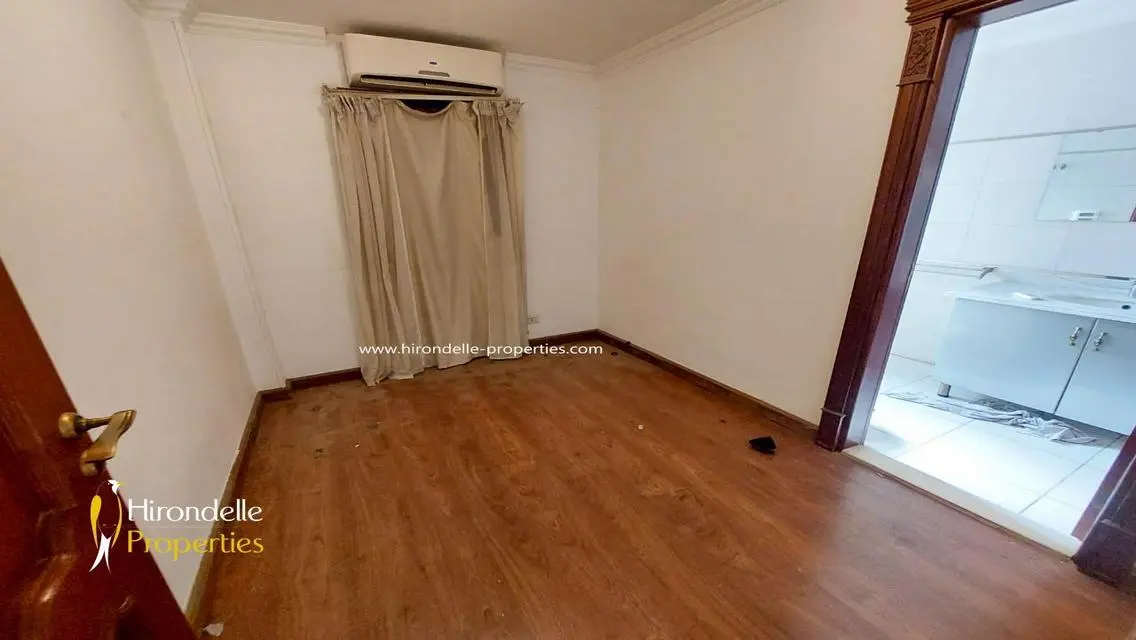 Luxury 4-bedroom Apartment with Stunning Views