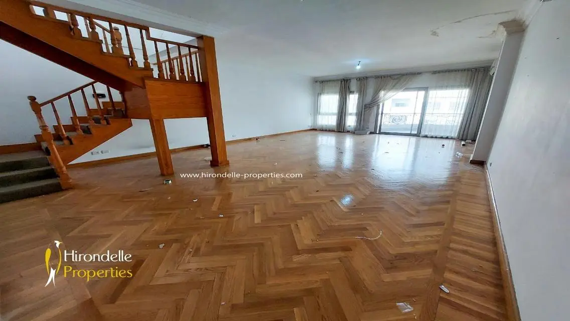 Luxury 4-bedroom Apartment with Stunning Views