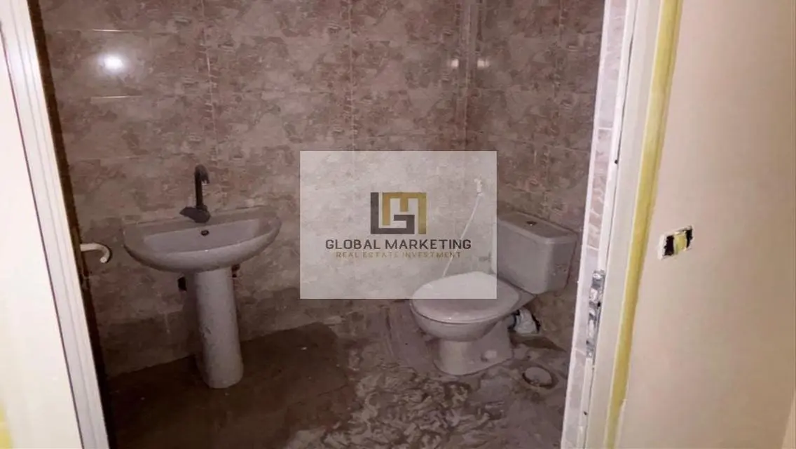 Stunning Office for Rent with 1200 Square Meters of Premium Features