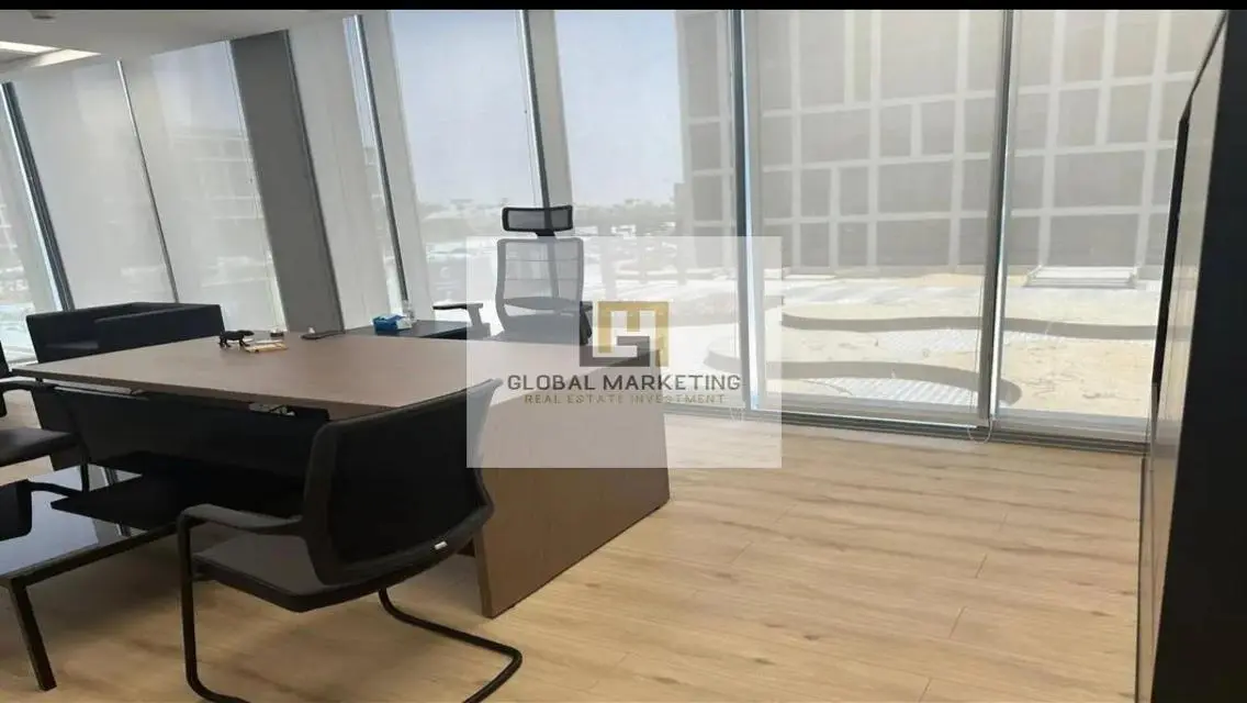 فرصة استثمارية مميزة في عقار بمساحة ضخمة