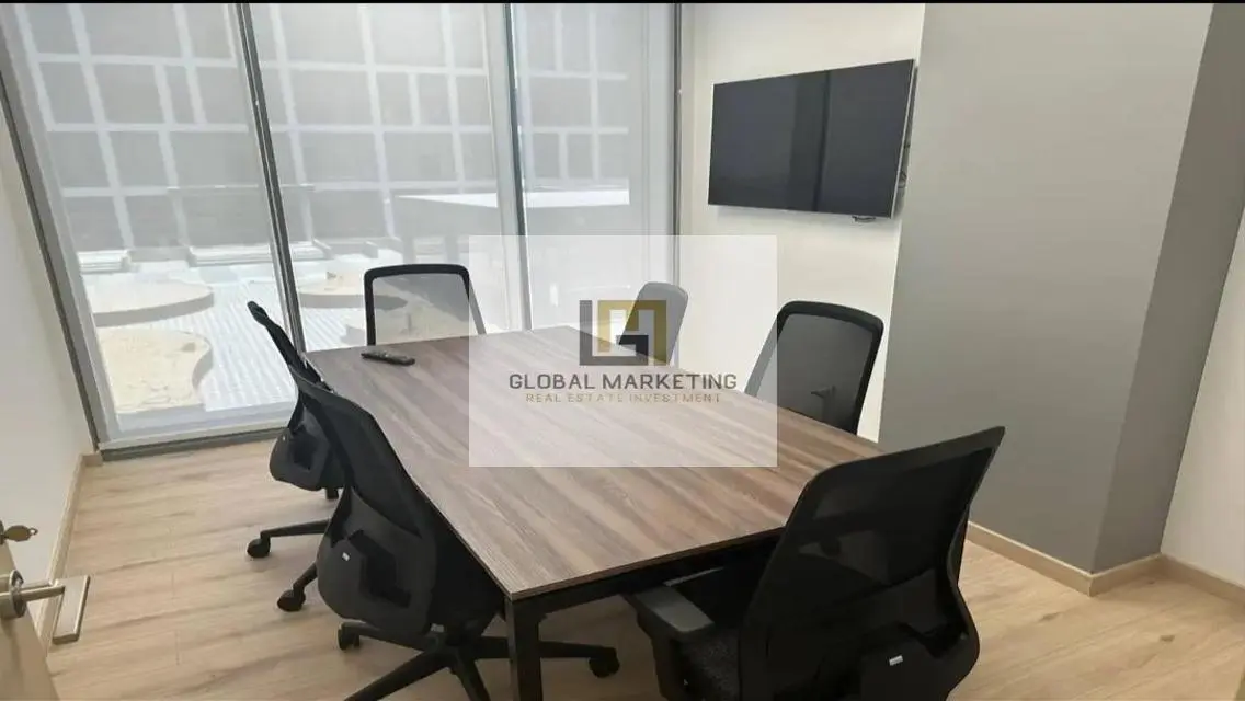 فرصة استثمارية مميزة في عقار بمساحة ضخمة